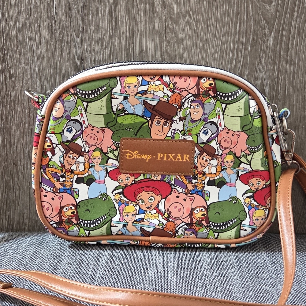 Buckle-Down Disney Pixar Toy Story Crossbody Bag - Multicolor